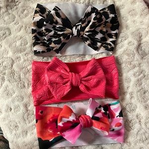 Multiple headband bows